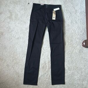 New Black Levi’s Pants